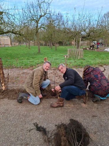 Gedeputeerde Martijn Dadema (links) en Jos Poelman (rechts)