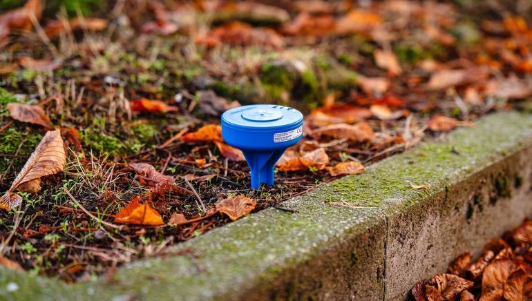 Sensoren meten temperatuur en bodemvocht