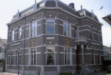 Monumentaal herenhuis, Geldrop