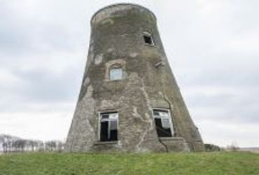 Molen Schuddebeurs, Lage Zwaluwe