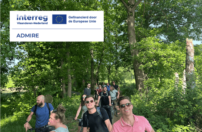 ADMIRE-partners door de natuurrijke omgeving van het Dommeldal op weg naar de Gijzenrooise Zegge.