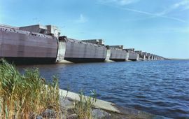 Rijkswaterstaat https://beeldbank.rws.nl/ Haringvlietdam