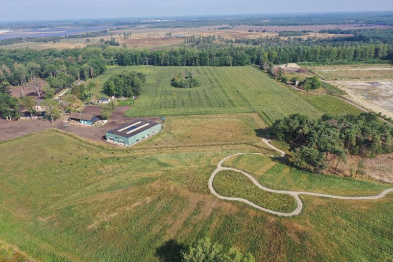 Het terrein van straalbedrijf Cuijpers na de sanering