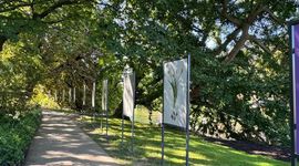 Tentoonstellingsborden in de Hortus