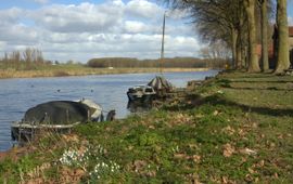 Jan Dijkstra, CC BY-SA 4.0 Heukelum in het vroege voorjaar