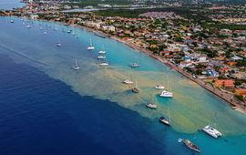 Marcel van der Kamp Increased rain runoff due to a changing climate has been impacting the coral reefs of the Dutch Caribbean, including the coral reefs of Bonaire.