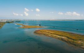 Haringvlietdam bij Scheelhoek