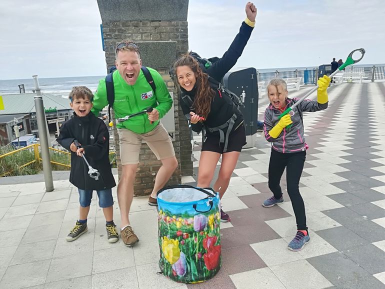 Zomer beach cleanup