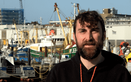 Koen Moons Bass in de haven van IJmuiden (eemalig exclusief gebruik WMR)