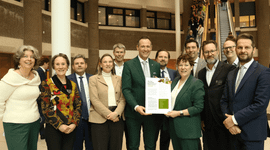 Marcel Belt heeft het manifest aangeboden aan de vaste Kamercommissie voor Landbouw, Visserij, Voedselzekerheid en Natuur