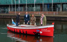 RMW, Richard Mouw Sloep Plastic Whale, WWF en Amsterdam