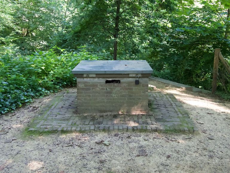 De ijskelder uit 1808 op buitenplaats Oud-Amelisweerd