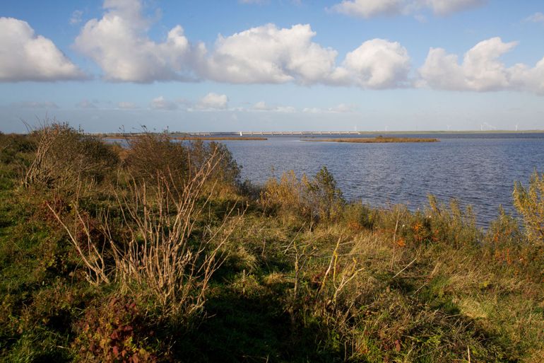 De Haringvlietsluizen bij Stellendam