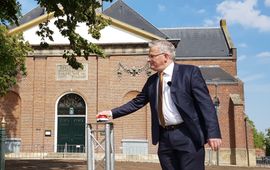 Provincie Overijssel Gedeputeerde Ten Bolscher lanceert iedereeneenboom.nl