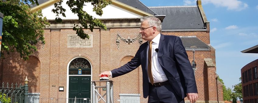 Gedeputeerde Ten Bolscher lanceert iedereeneenboom.nl