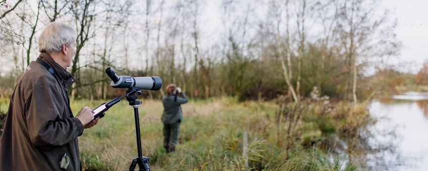 Vrijwilligers tellen in de Drentsche Aa de broedvogels