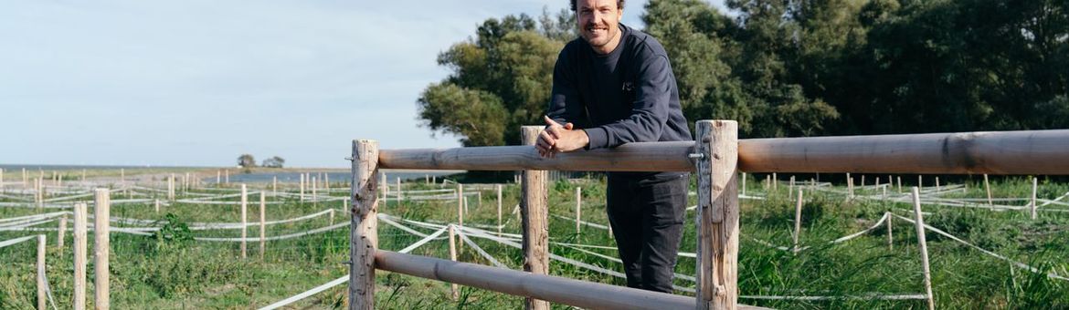 Tim de Groot bij het zuiverend landschap