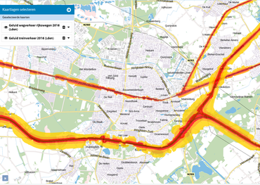 De geluidscontouren van spoorverkeer (bovenste lijnen) en rijkswegverkeer (onderste lijnen)