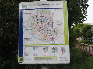 Niet meer verdwalen in Houten dankzij dit bord