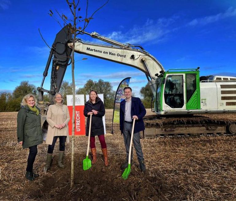 Van links naar rechts de personen op de foto: Wil Kosterman (Wijk bij Duurstede), Saskia van Dockum (Utrechts Landschap), Hanke Bruins Slot (provincie Utrecht), Arno Valkhof (Rijkswaterstaat)