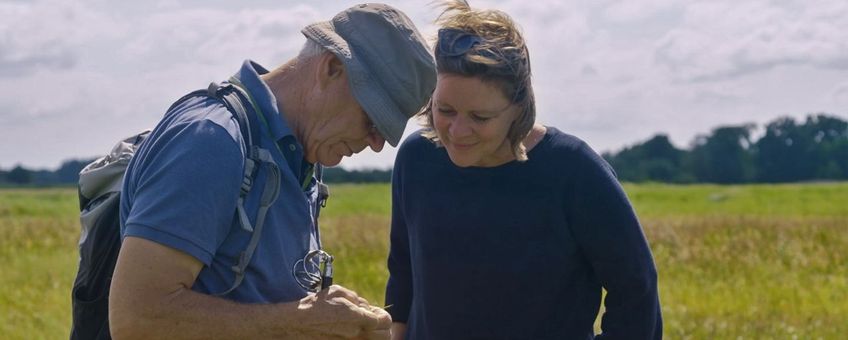 (leadfoto: Een persoonlijke dialoog tussen Sanne en haar vader Jacques vormt de kern van de film Groenkijkers)