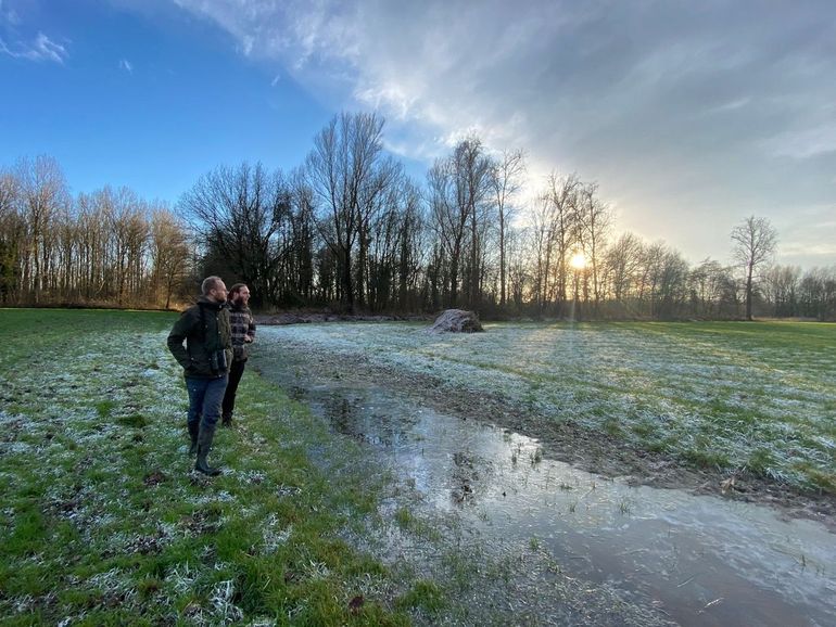 Ecologen Nico de Koning en Jelle van Zanten van ARK