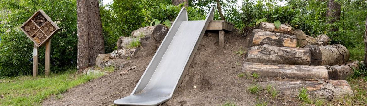 Met hulp van subsidie van de provincie Utrecht zijn de speeltuintjes compleet vernieuwd én vergroend.