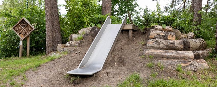 Met hulp van subsidie van de provincie Utrecht zijn de speeltuintjes compleet vernieuwd én vergroend.