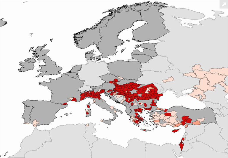 Verspreiding van Westnijlvirus bij mensen in de EU en naburige landen in 2018 (rood), 2017 (oranje) en 2011 tot en met 2016 (lichtroze)