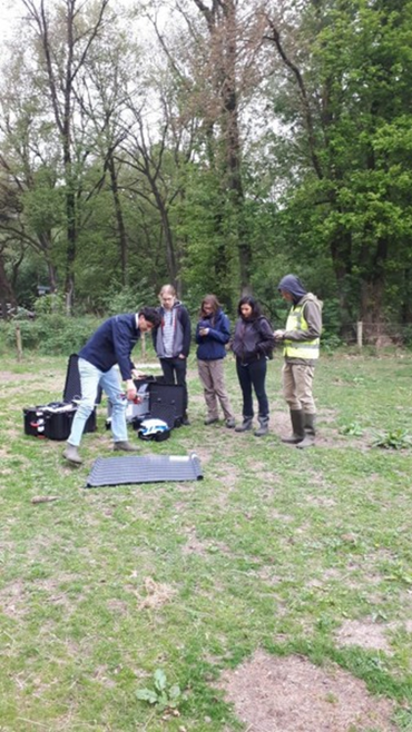 Rob Broekman geeft een demonstratie van een RGB/multispectrale dronevlucht