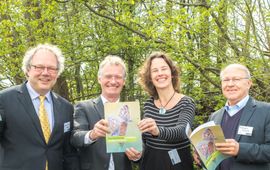 Leo van der Heiden (Ministerie EZ), Teo Wams (Natuurmonumenten), Dianne Nijland (Vogelbescherming Nederland) en François Kremer (Europese Commissie, of beter:  Natura 2000 Policy Coordinator at the European Commission's Nature Unit).