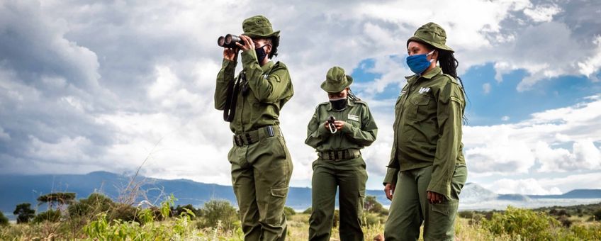 Rangers van Team Lioness op patrouille in Amboseli, Kenia