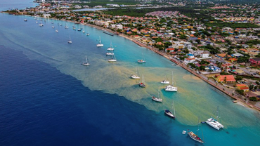 Increased rain runoff due to a changing climate has been impacting the coral reefs of the Dutch Caribbean, including the coral reefs of Bonaire