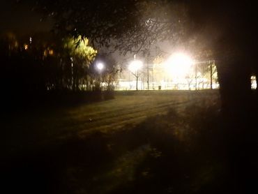 Sportparken leveren vaak veel lichtvervuiling, tot ver buiten de velden