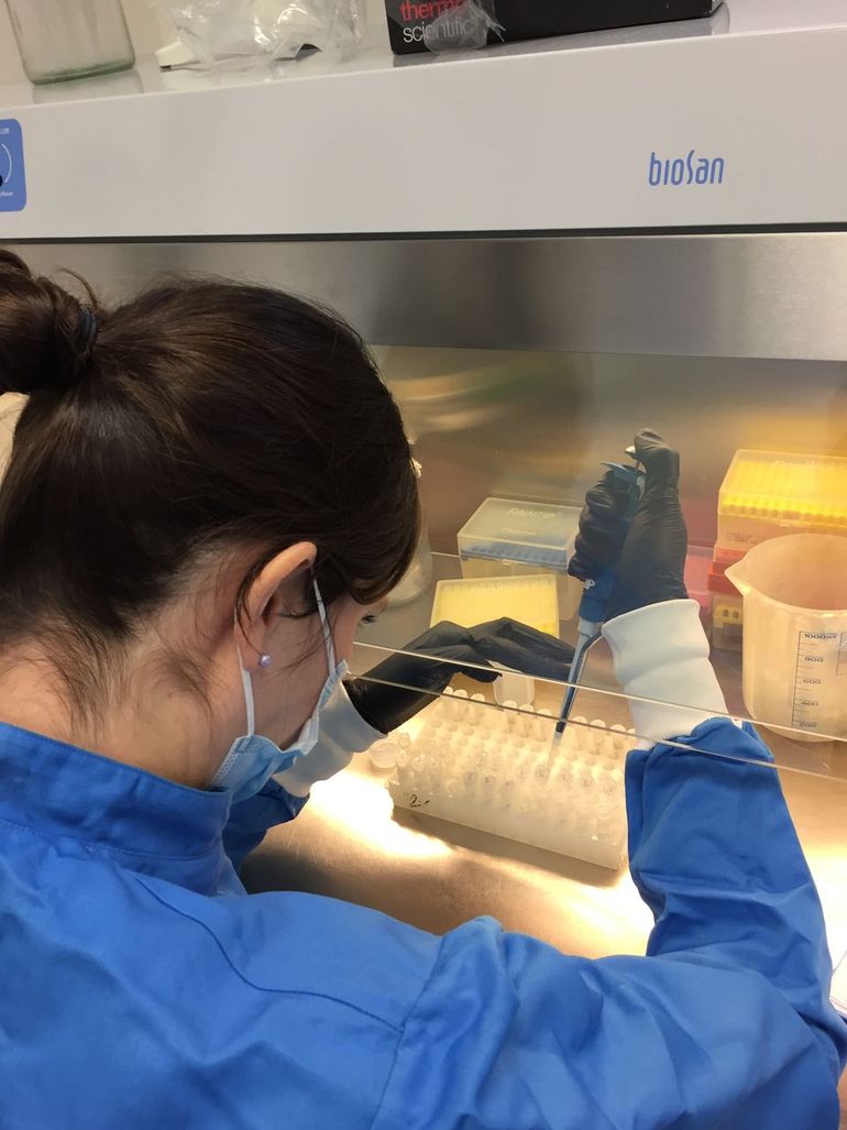 Taking laboratory samples