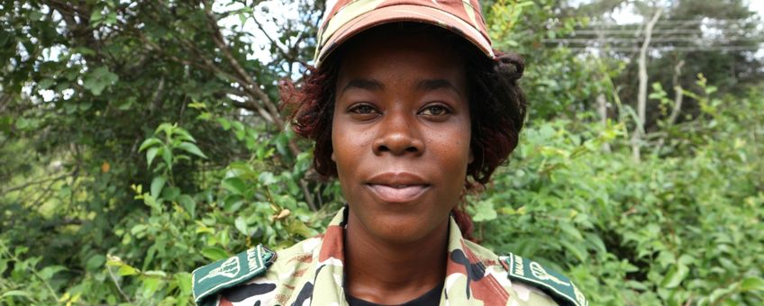 Eveles Magoli, ranger in het grensgebied van Malawi en Zambia