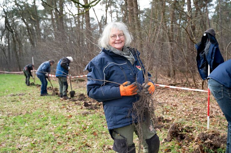 De inzet van vele vrijwilligers is onmisbaar tijdens de actie