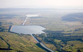 © Michel Gunther / WWF Een dam in Roemenië.