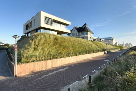 Moderne strand- en duinvilla Noordwijk