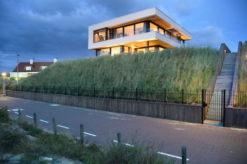 Moderne strand- en duinvilla Noordwijk