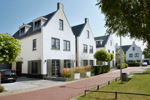 Vrijstaande woningen en tweekappers Den Haag 