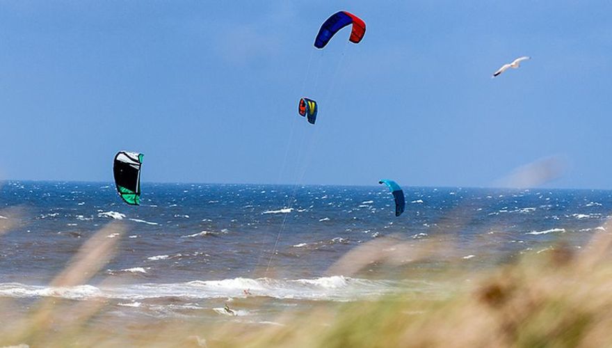 Kitesurfen / Shutterstock