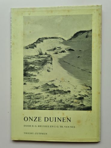 Onze Duinen uit de serie Landschappen