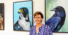 Roofvogelportretten van Marike van der Zee