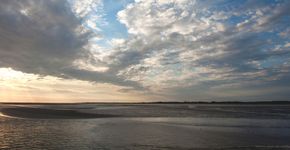 Zonsondergang Waddenzee / Jouke Altenburg