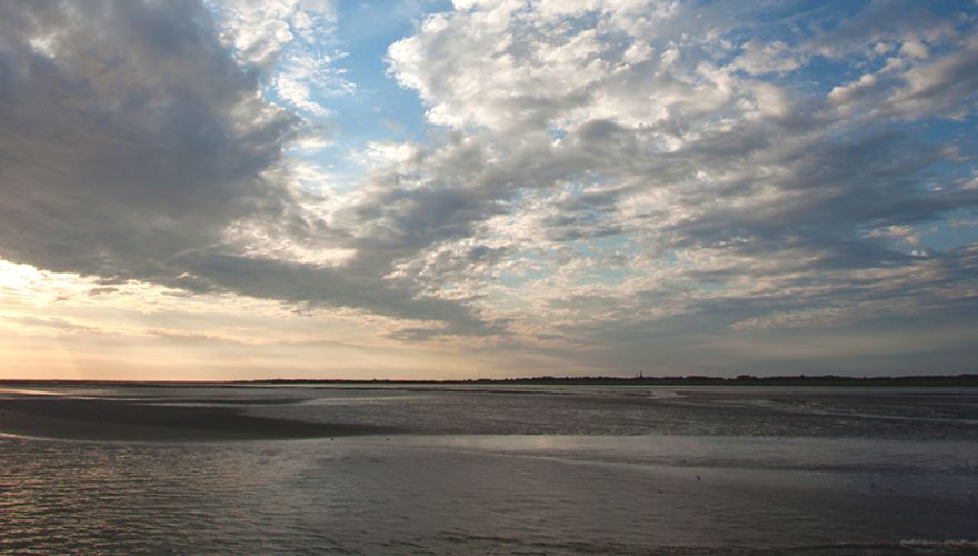 Zonsondergang Waddenzee / Jouke Altenburg